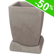 Pot carre rotomoule